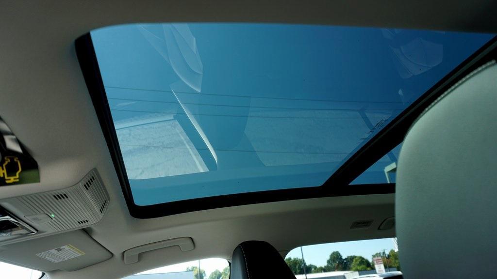 new 2025 Volkswagen Tiguan car, priced at $36,855