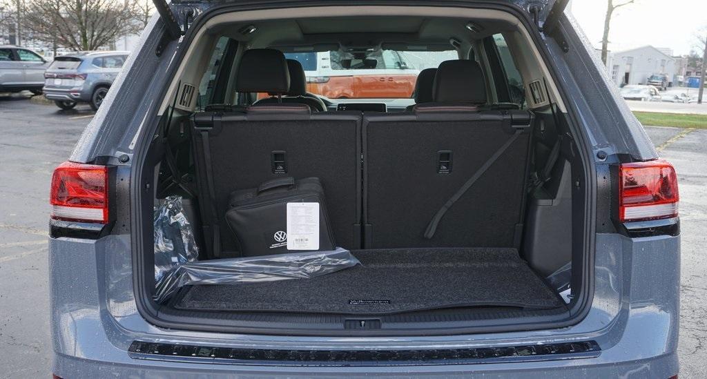 new 2026 Volkswagen Atlas car, priced at $52,003