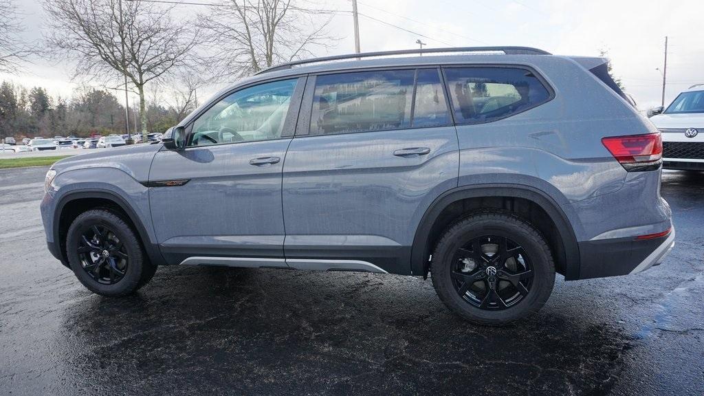 new 2026 Volkswagen Atlas car, priced at $52,003