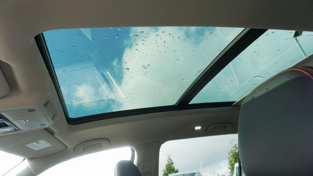 new 2026 Volkswagen Atlas car, priced at $52,003