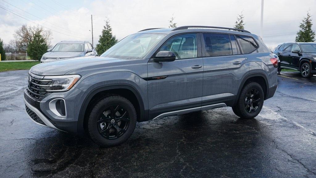 new 2026 Volkswagen Atlas car, priced at $52,003
