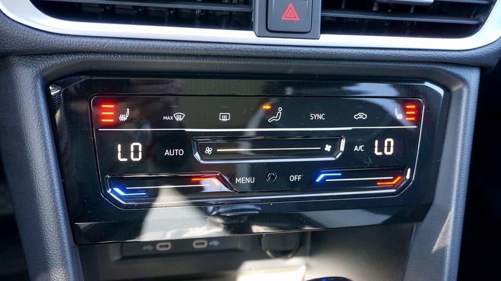 new 2025 Volkswagen Taos car, priced at $32,362