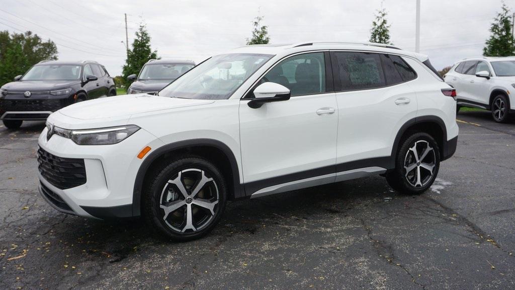 new 2025 Volkswagen Tiguan car, priced at $36,519