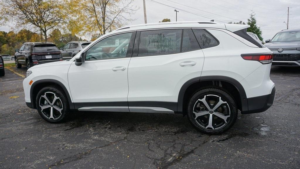 new 2025 Volkswagen Tiguan car, priced at $36,519