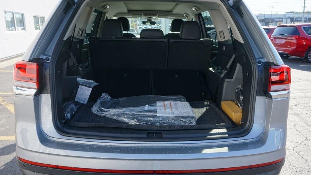 new 2026 Volkswagen Atlas car, priced at $49,125