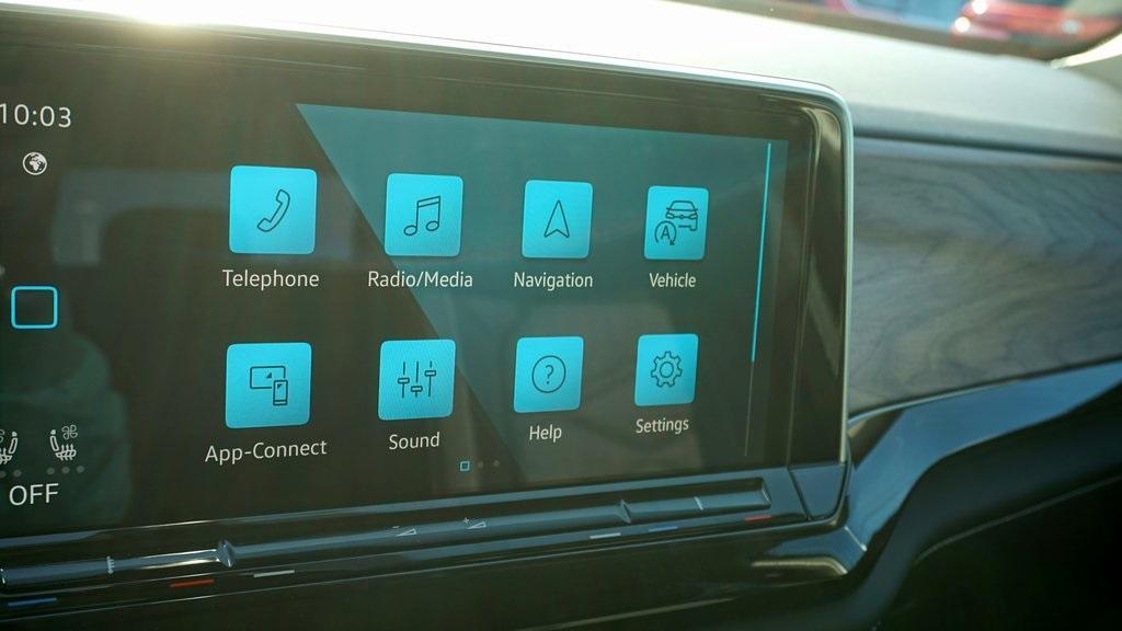 new 2026 Volkswagen Atlas car, priced at $49,125