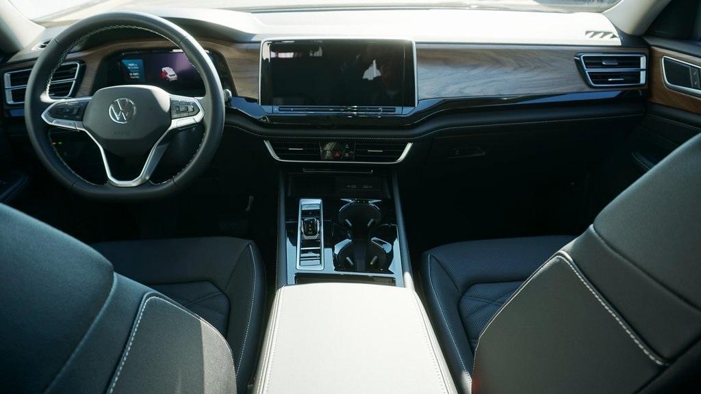 new 2026 Volkswagen Atlas car, priced at $49,125