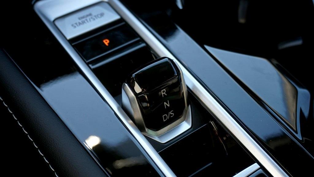 new 2026 Volkswagen Atlas car, priced at $49,125