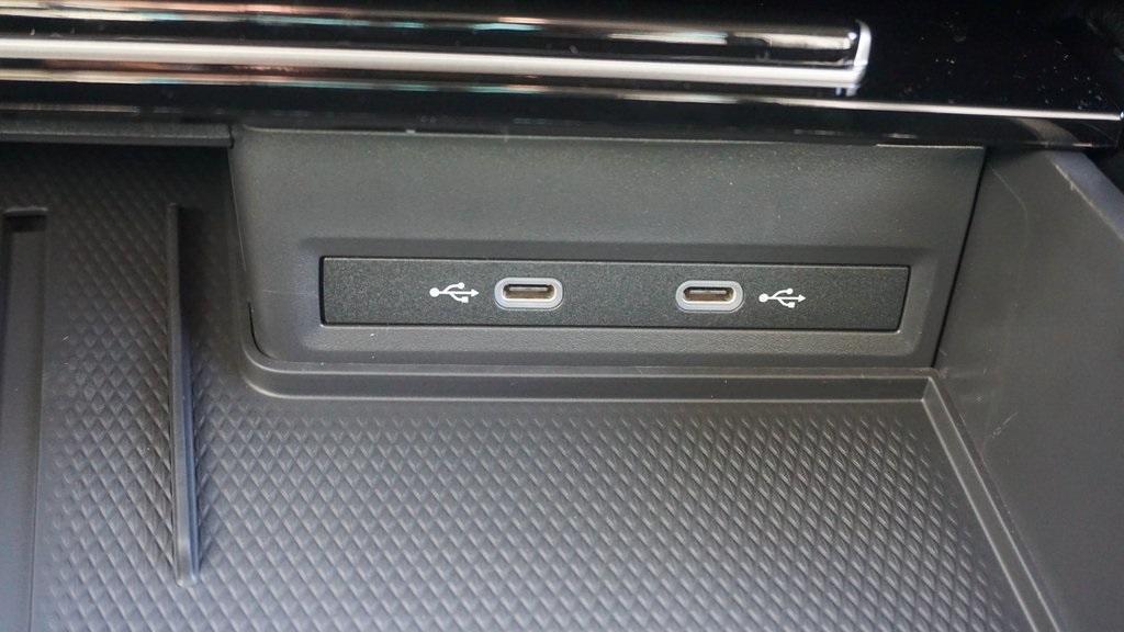 new 2026 Volkswagen Atlas car, priced at $49,125