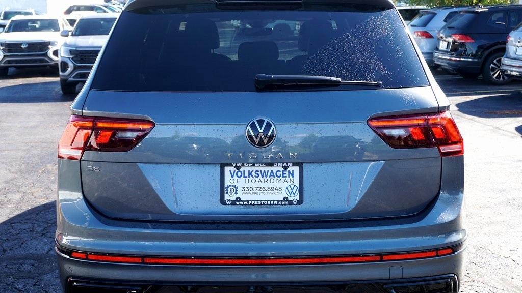 new 2024 Volkswagen Tiguan car, priced at $35,548