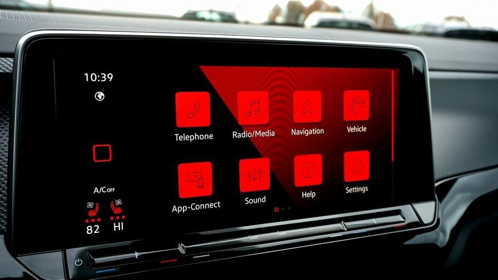 new 2026 Volkswagen Atlas Cross Sport car, priced at $56,712