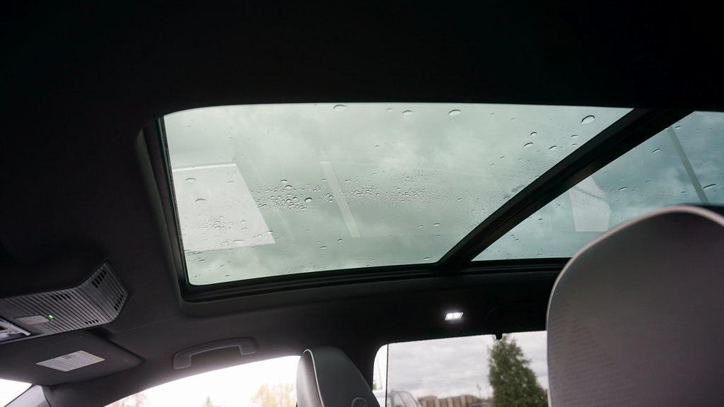 new 2026 Volkswagen Atlas Cross Sport car, priced at $56,712