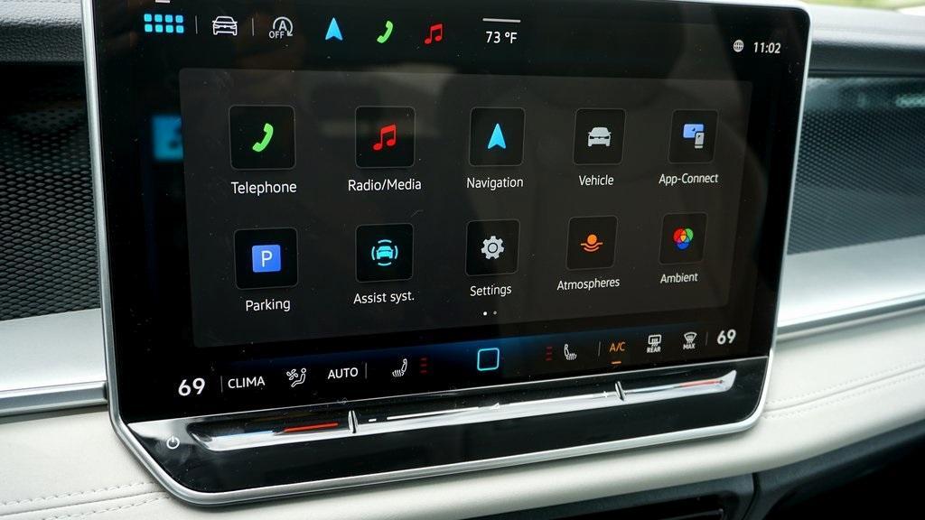 new 2025 Volkswagen Tiguan car, priced at $34,353