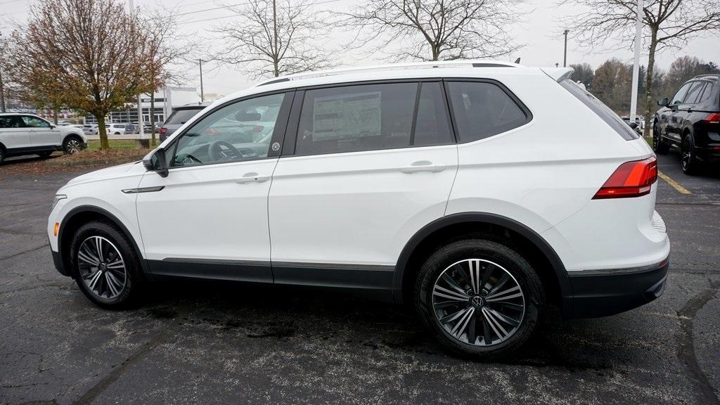 new 2024 Volkswagen Tiguan car, priced at $35,033