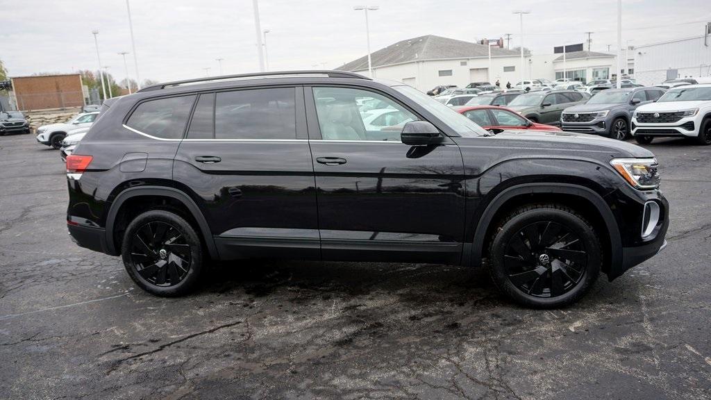 new 2025 Volkswagen Atlas car, priced at $45,932