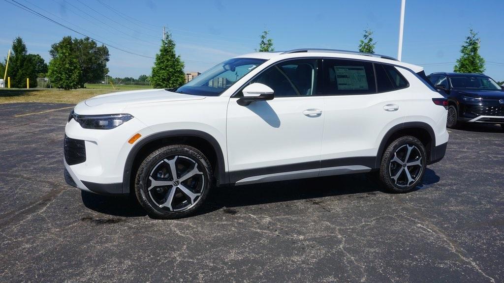 new 2025 Volkswagen Tiguan car, priced at $36,255