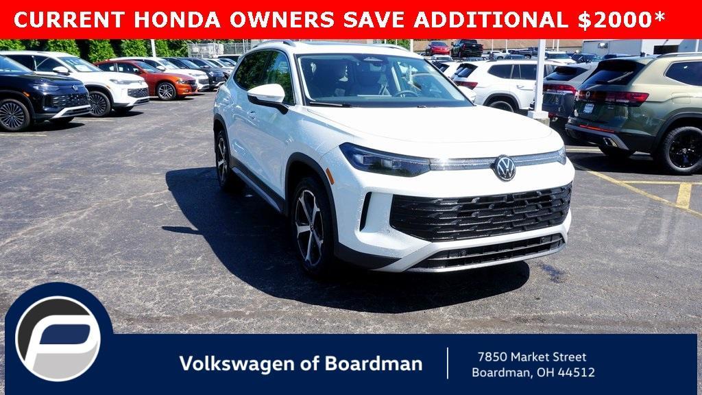 new 2025 Volkswagen Tiguan car, priced at $36,255