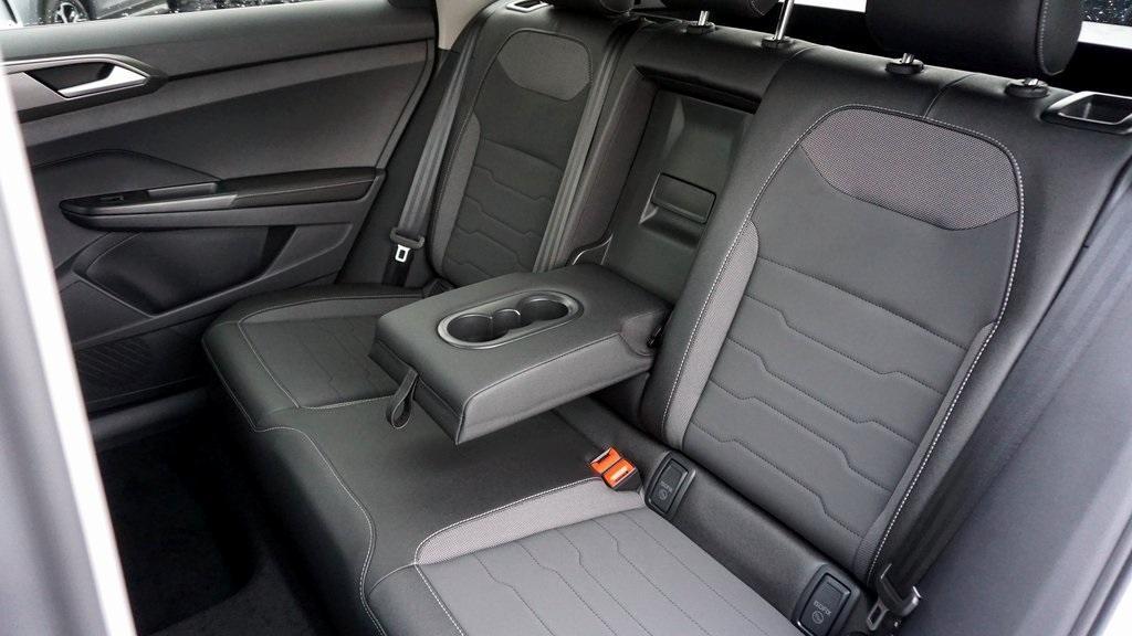 new 2026 Volkswagen Taos car, priced at $35,397