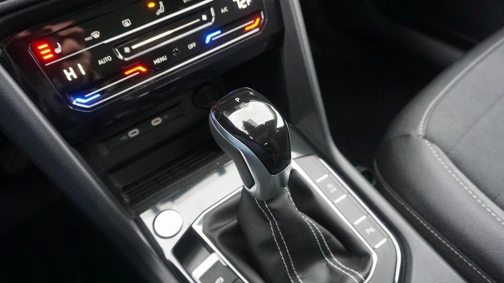 new 2026 Volkswagen Taos car, priced at $35,397