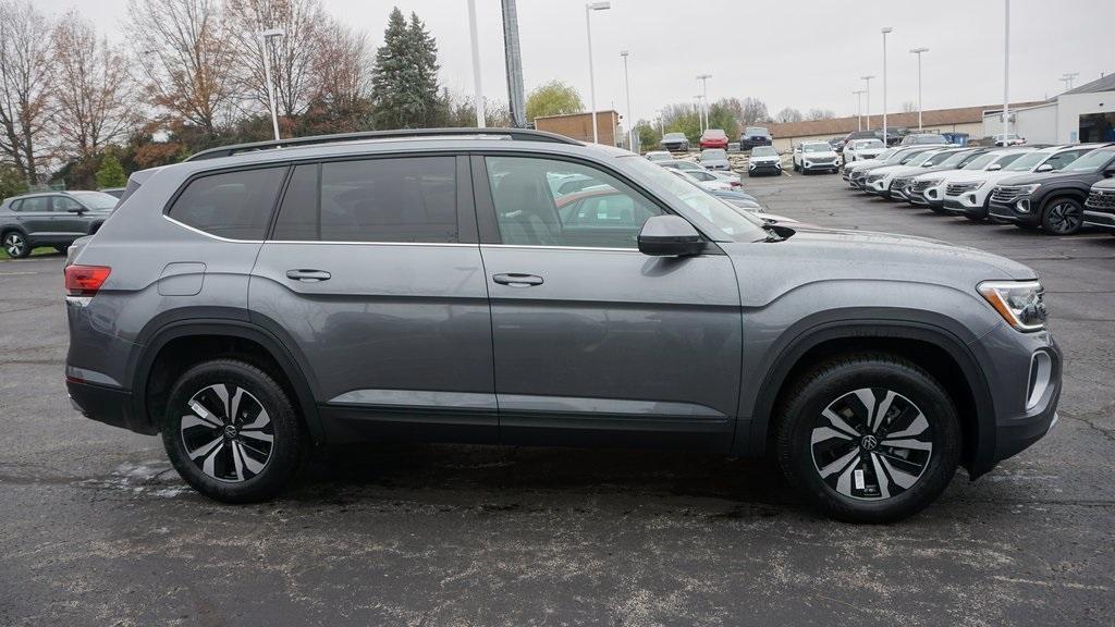 new 2025 Volkswagen Atlas car, priced at $41,305