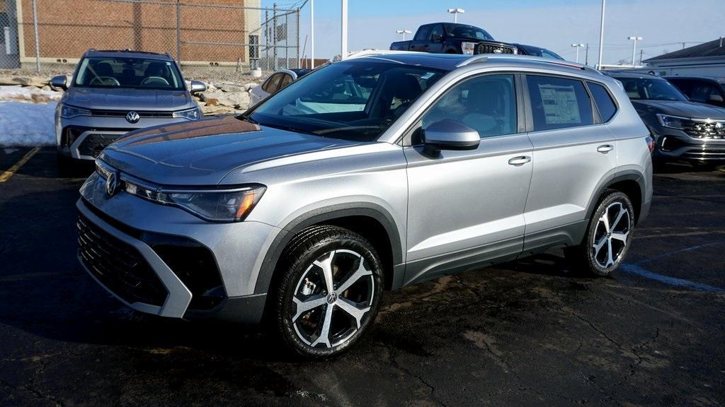 new 2025 Volkswagen Taos car, priced at $36,079