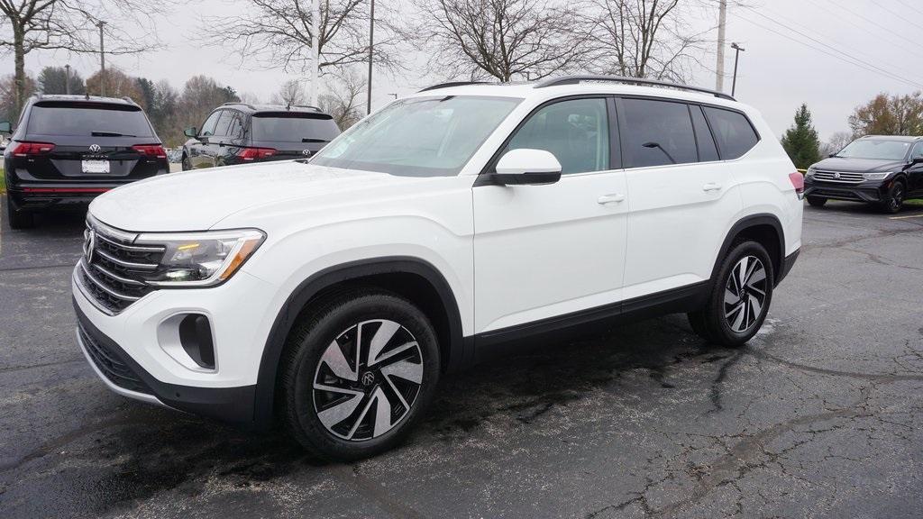 new 2025 Volkswagen Atlas car, priced at $47,050