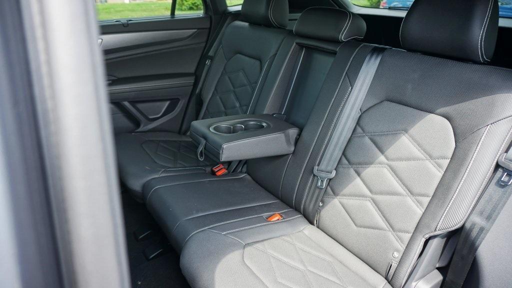 new 2025 Volkswagen Atlas Cross Sport car, priced at $47,286