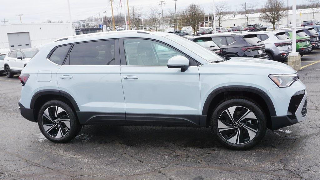 new 2025 Volkswagen Taos car, priced at $33,549