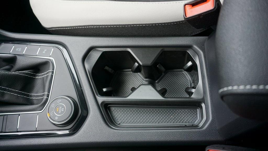 new 2025 Volkswagen Taos car, priced at $33,549