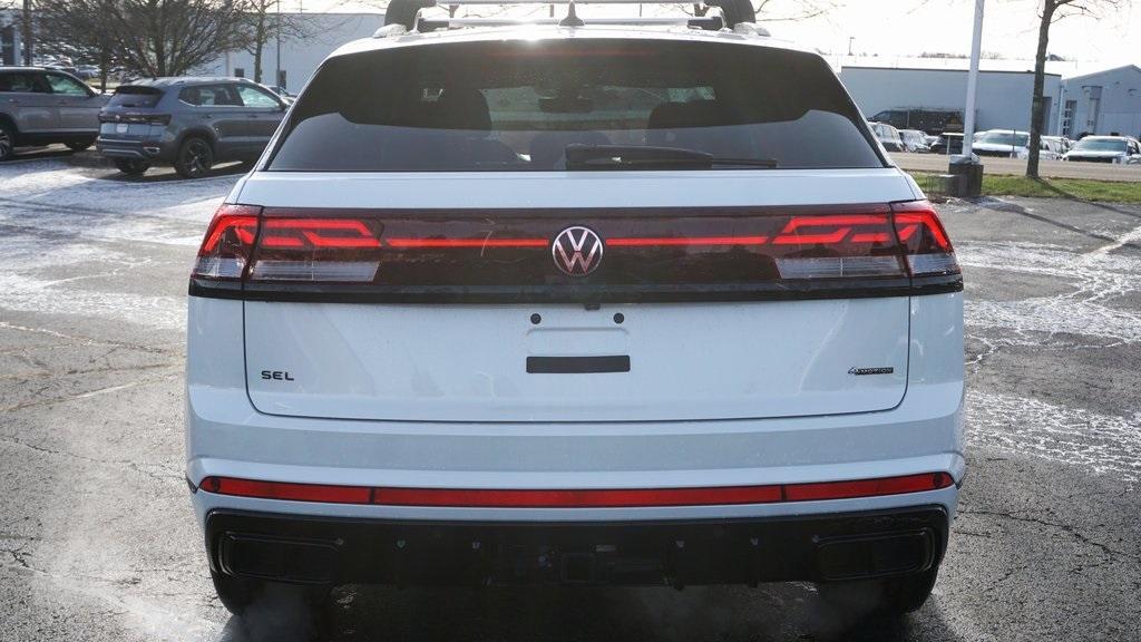 new 2026 Volkswagen Atlas Cross Sport car, priced at $53,875