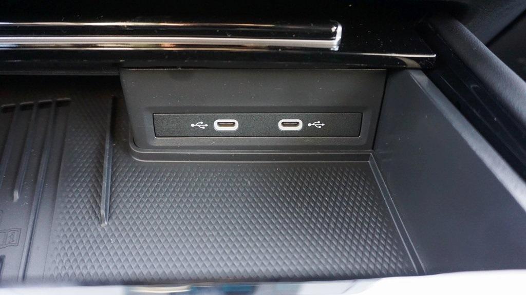 new 2026 Volkswagen Atlas Cross Sport car, priced at $53,875