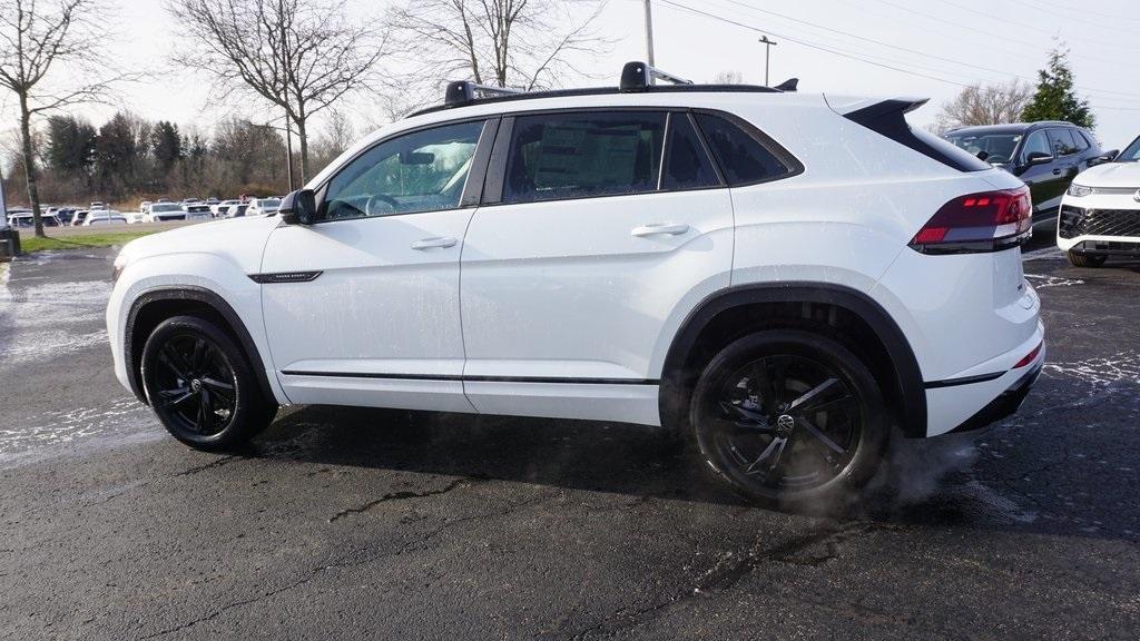 new 2026 Volkswagen Atlas Cross Sport car, priced at $53,875