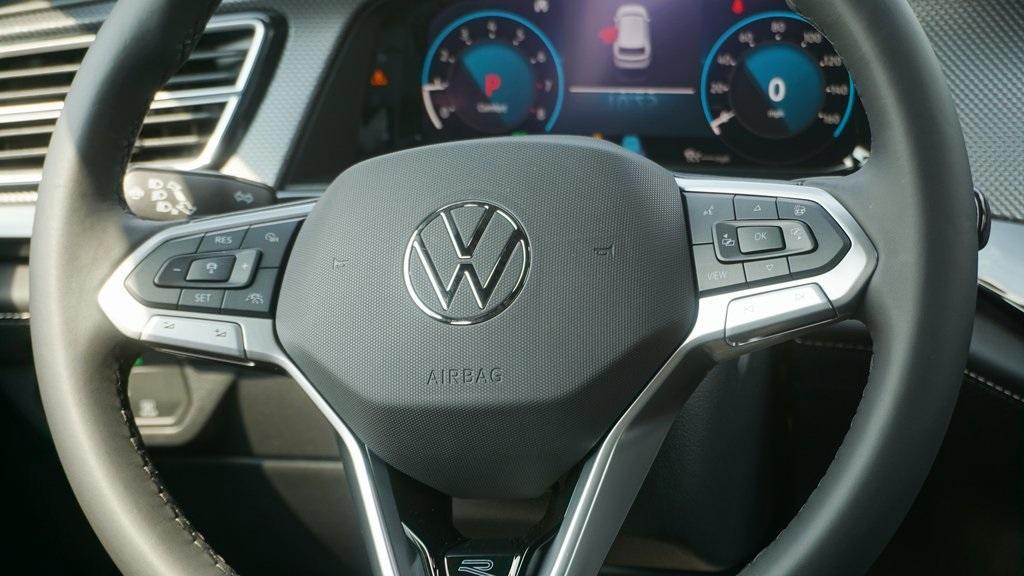 new 2025 Volkswagen Atlas Cross Sport car, priced at $55,811