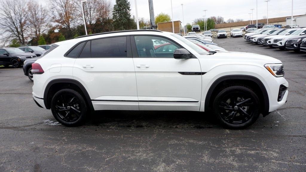 new 2025 Volkswagen Atlas Cross Sport car, priced at $50,973