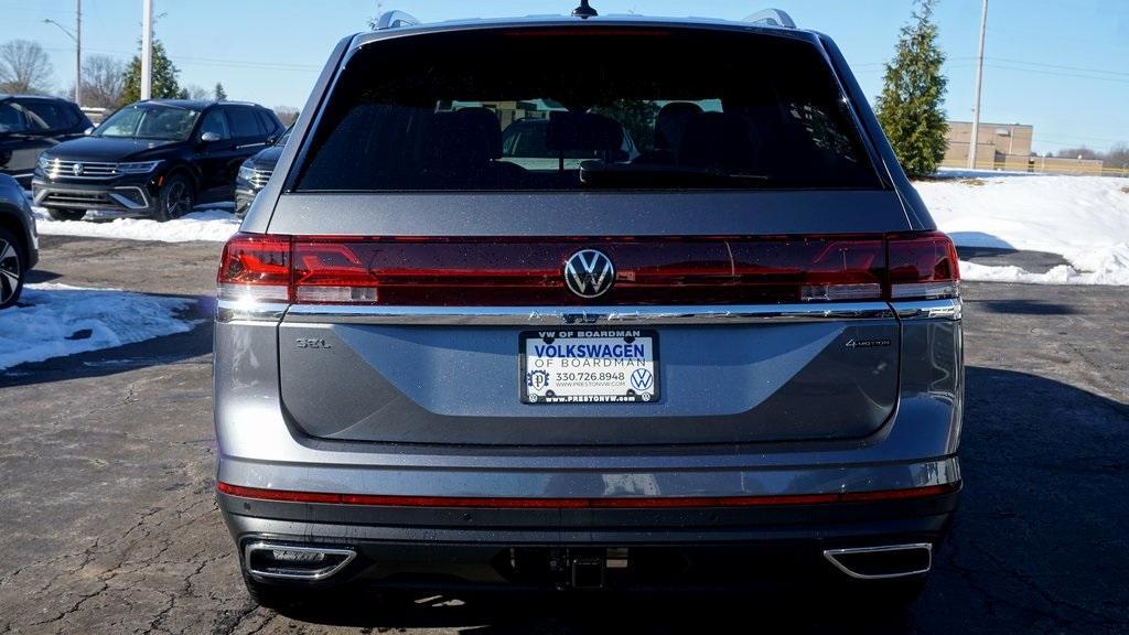 new 2025 Volkswagen Atlas car, priced at $49,801