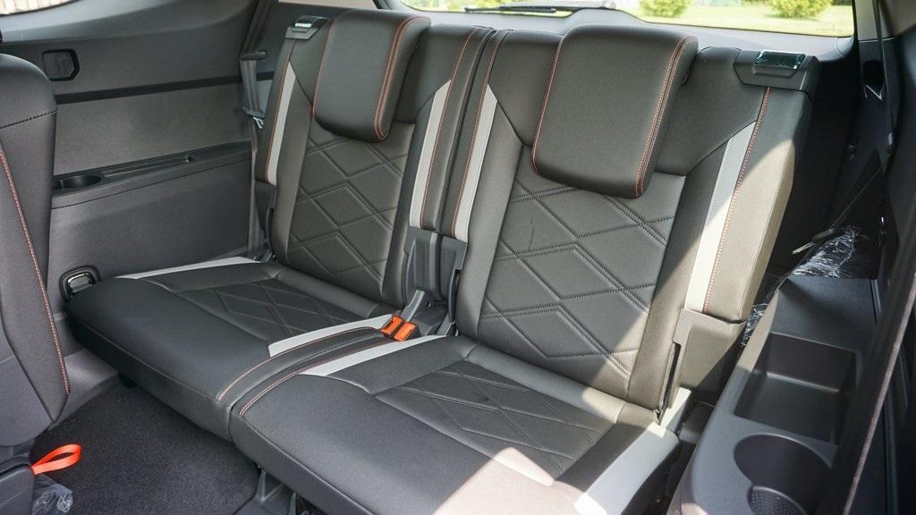 new 2025 Volkswagen Atlas car, priced at $50,049