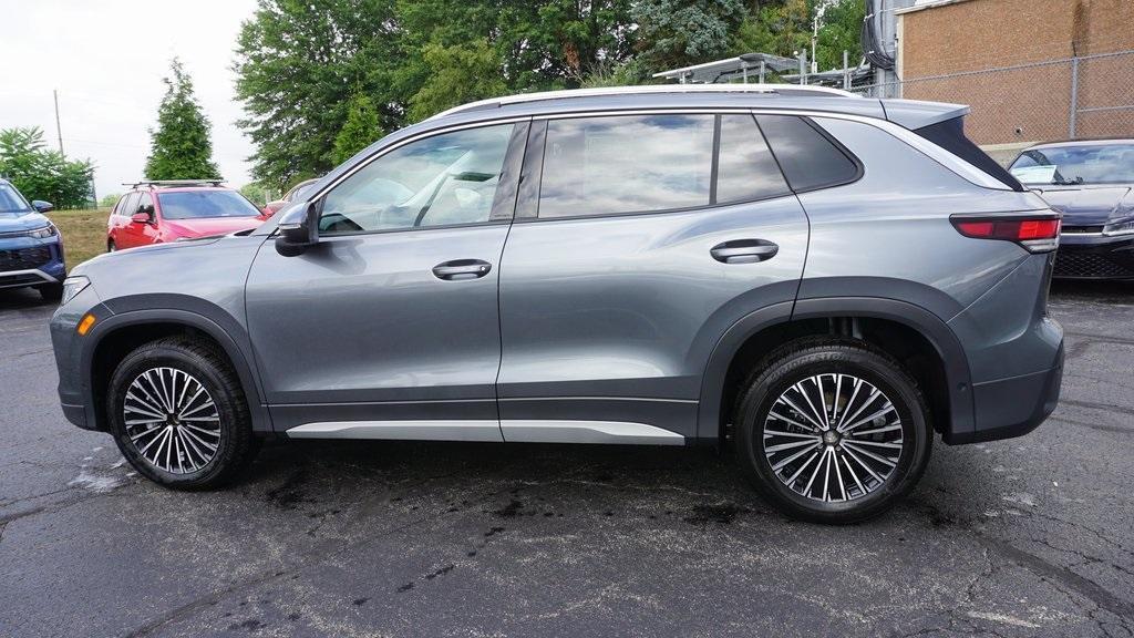 new 2025 Volkswagen Tiguan car, priced at $33,035