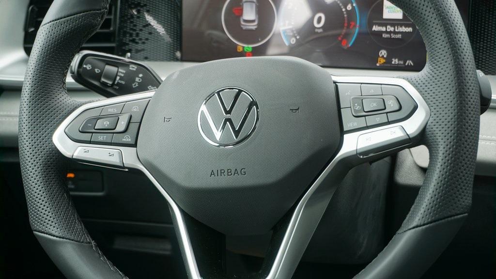 new 2025 Volkswagen Tiguan car, priced at $40,509