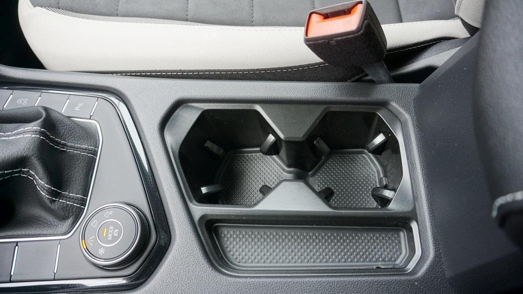 new 2025 Volkswagen Taos car, priced at $33,094