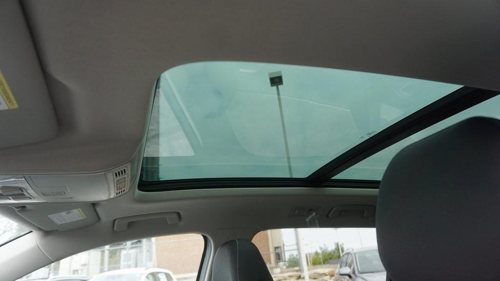 new 2025 Volkswagen Taos car, priced at $33,094