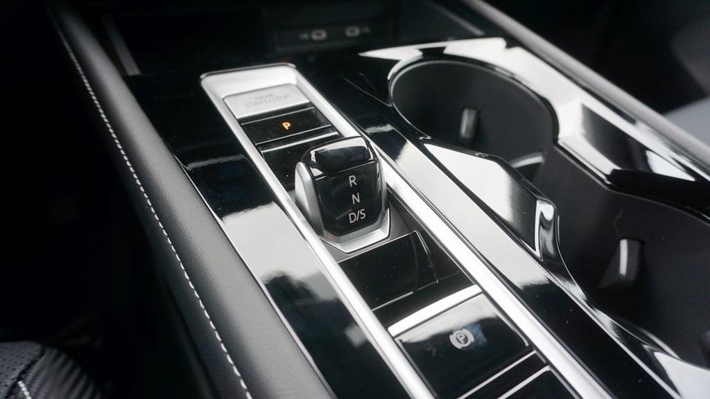 new 2026 Volkswagen Atlas Cross Sport car, priced at $49,344