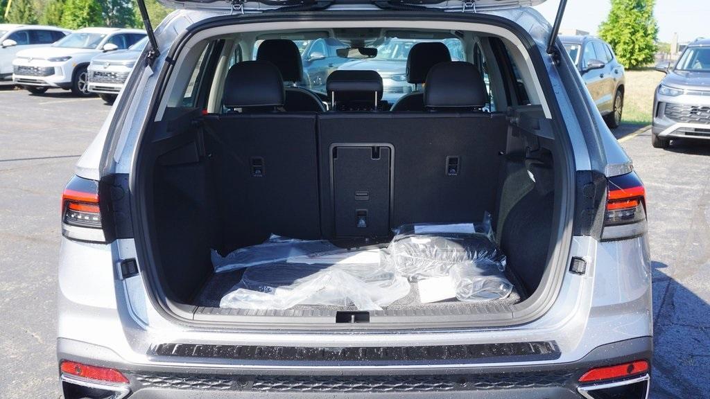 new 2025 Volkswagen Taos car, priced at $32,362
