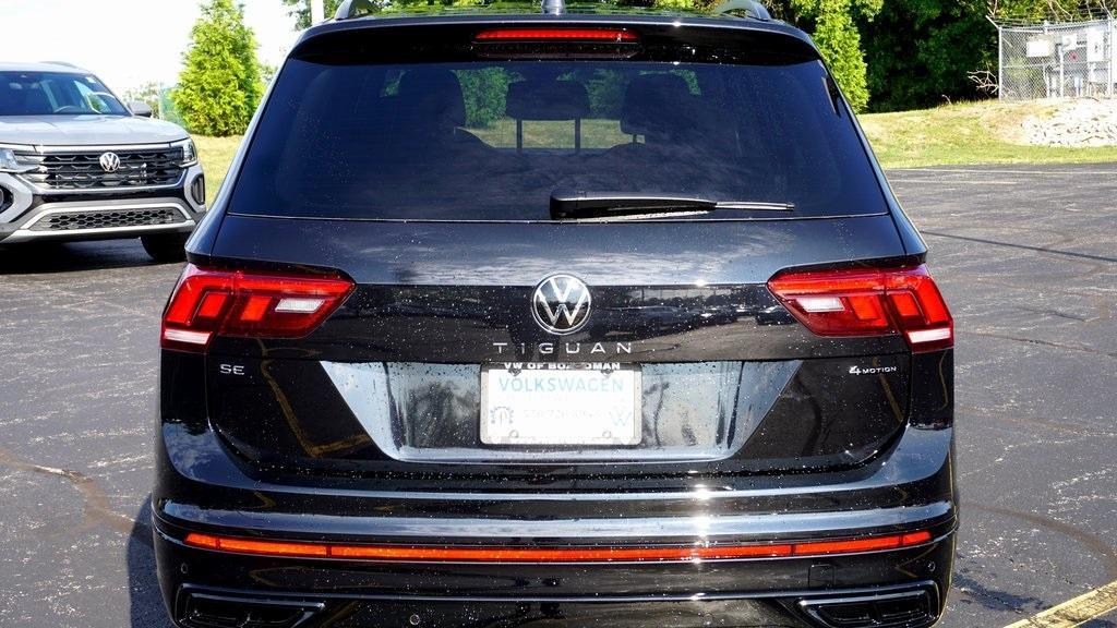 new 2024 Volkswagen Tiguan car, priced at $37,146