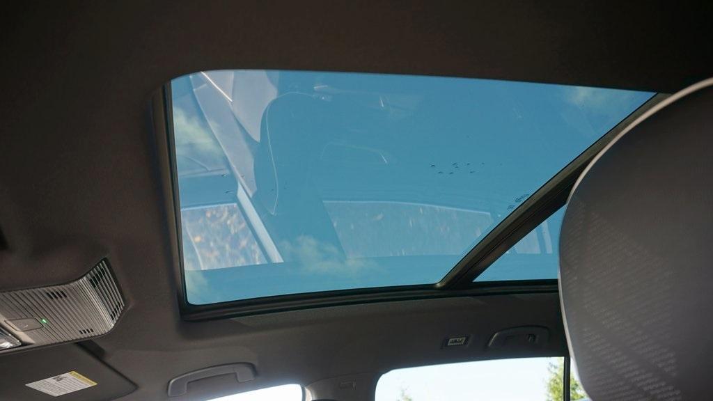 new 2026 Volkswagen Atlas Cross Sport car, priced at $57,884