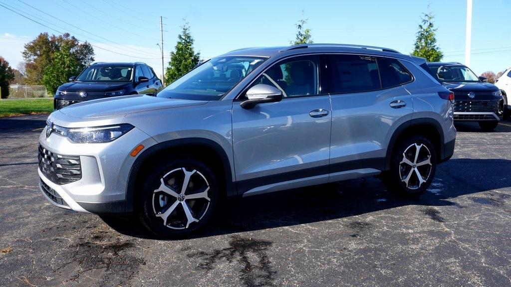 new 2026 Volkswagen Tiguan car, priced at $38,897