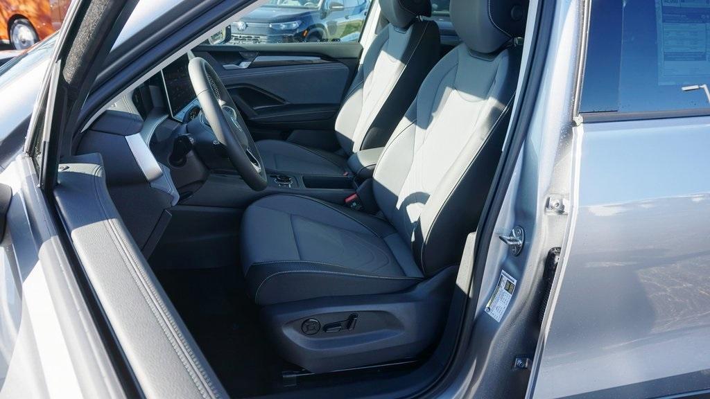 new 2026 Volkswagen Tiguan car, priced at $38,897