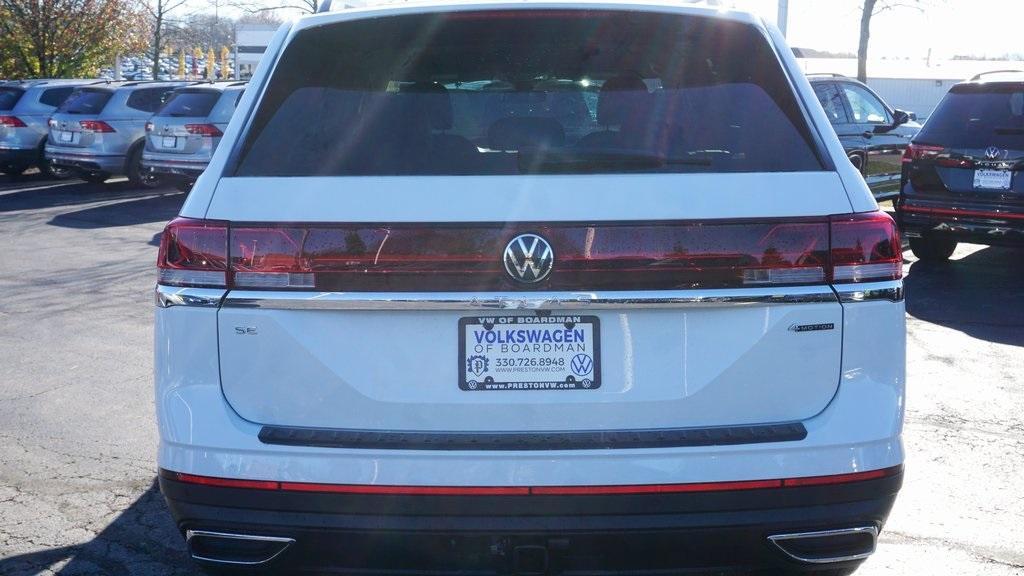 new 2025 Volkswagen Atlas car, priced at $45,932