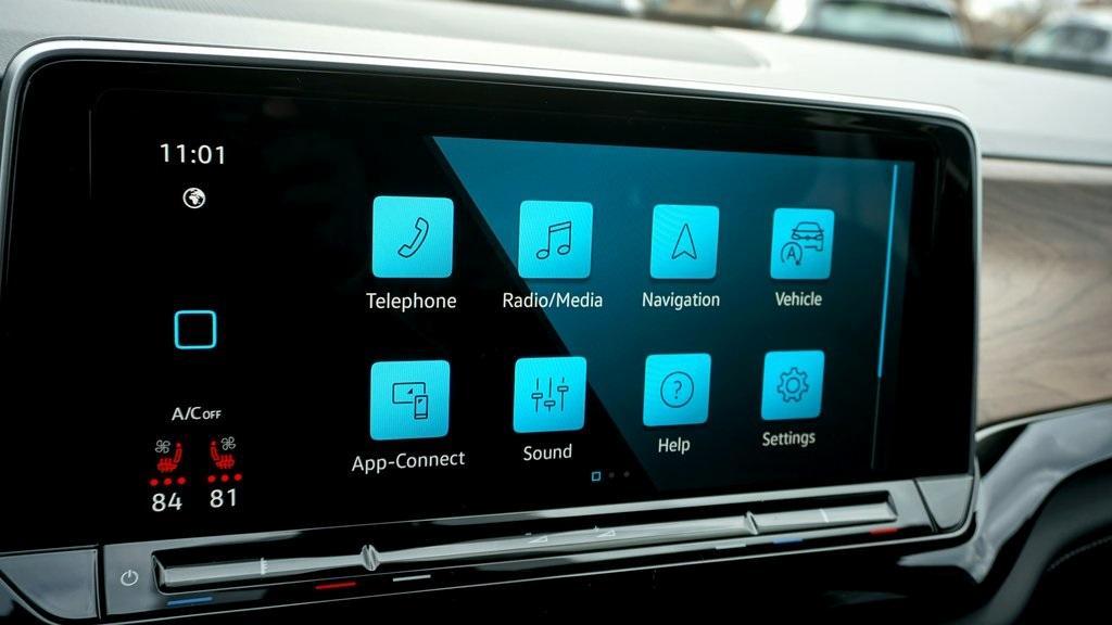 new 2026 Volkswagen Atlas car, priced at $44,029