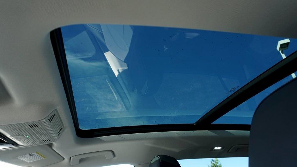 new 2026 Volkswagen Tiguan car, priced at $39,072