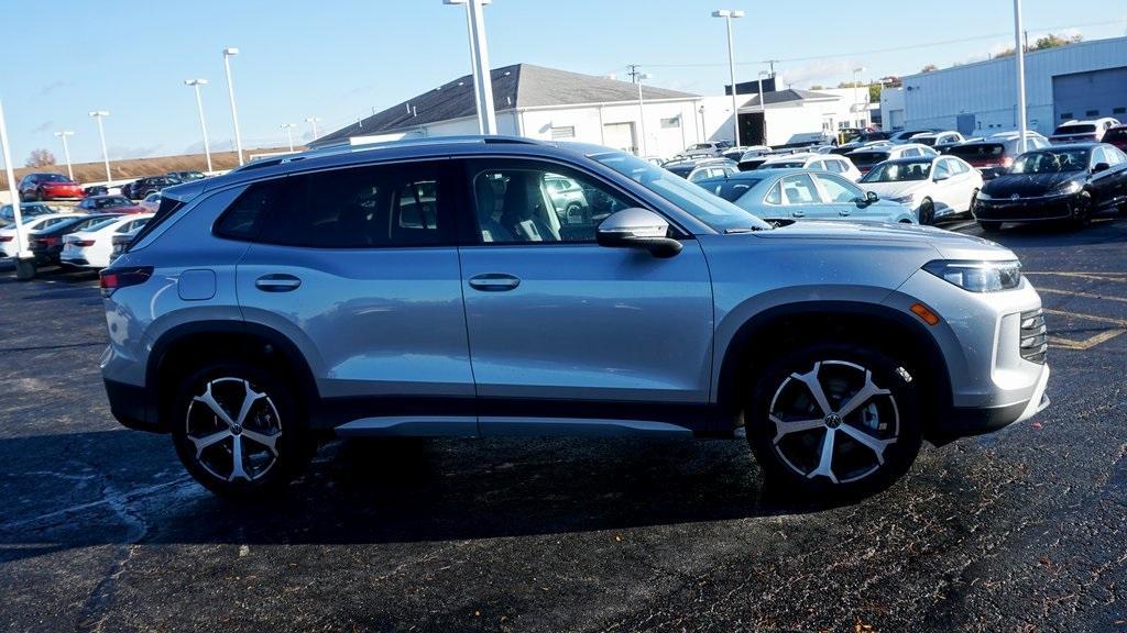 new 2026 Volkswagen Tiguan car, priced at $39,072